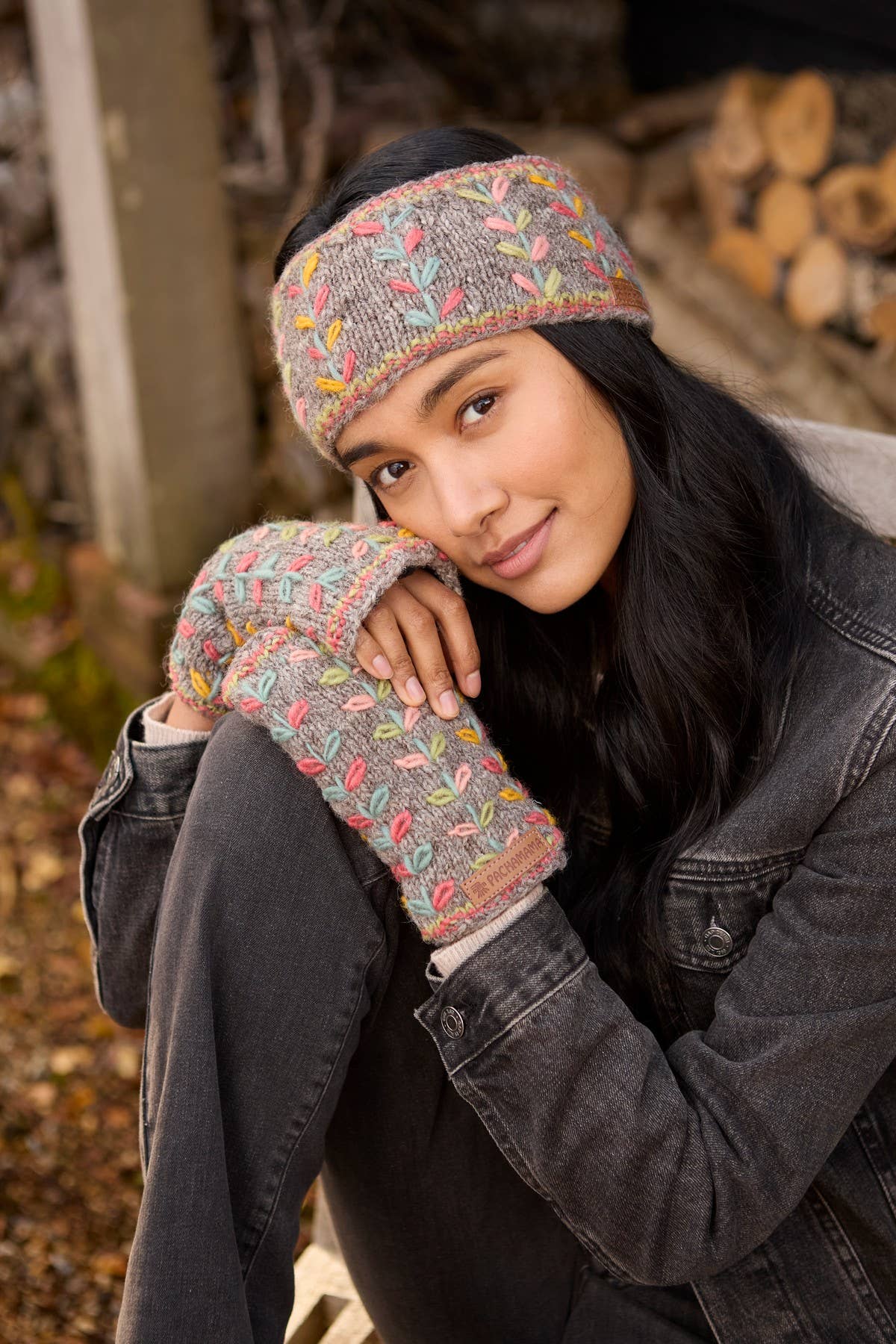 Kylemore Embroidered Leaf Wool Knit Fingerless Gloves Grey for wholesale on Faire4