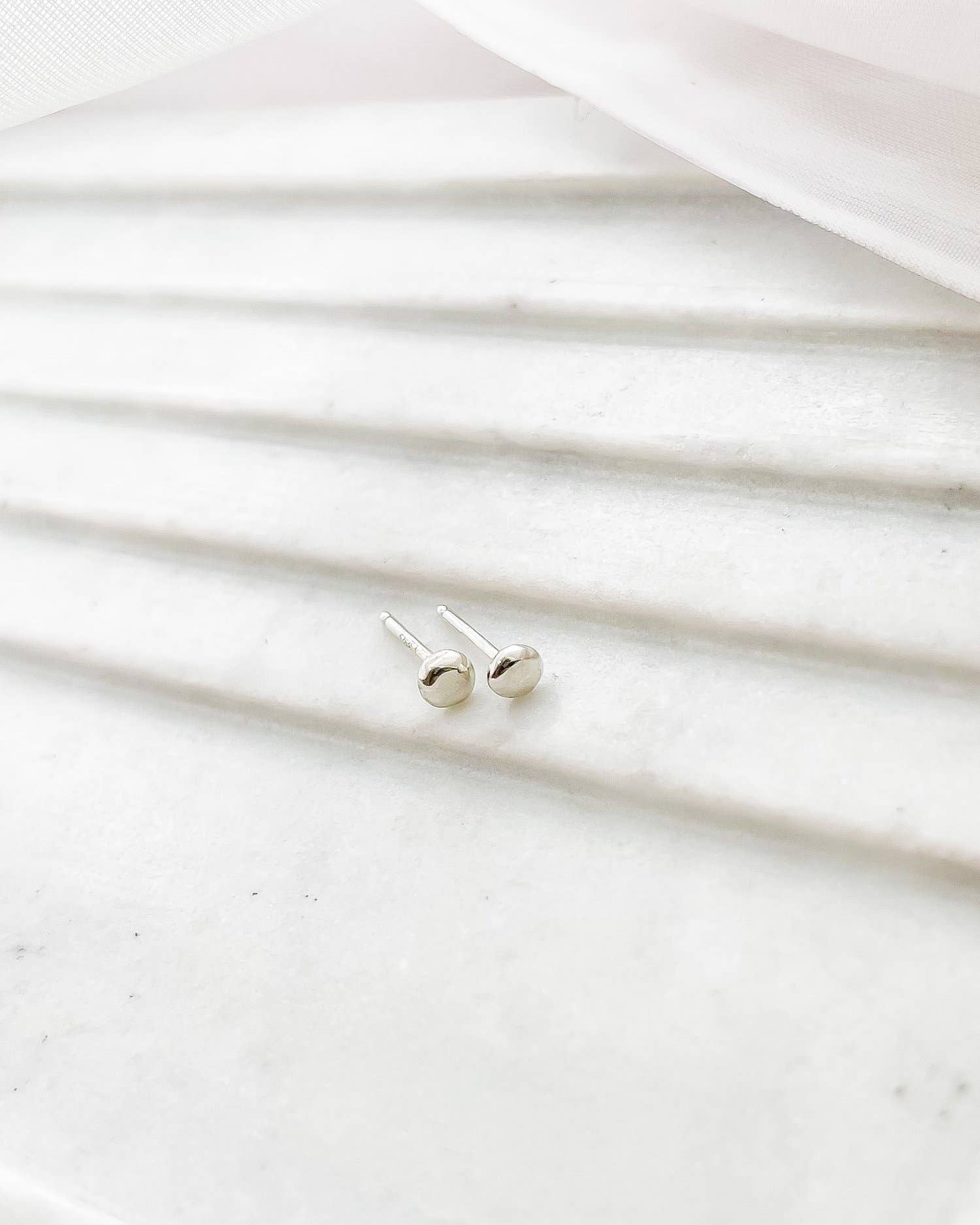 Sun & Selene - Venta al por mayor Pendientes de botón/aretes de poste - Pendientes GAIA Pebble5