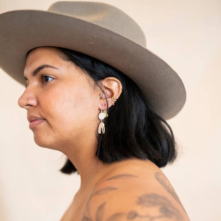 Arches | Porcelain and Speckle and other Purchase Wholesale terrasmeubelen. Free Returns & Net 60 Terms on Faire trending on Faire.