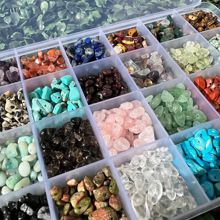 The Bead Bazaar - Wholesale Beads - 24 Crystal Healing Gemstone Chip Beads Kit, Chakra Natural G