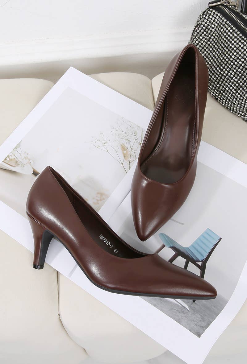 BELLICY / Cink-me - Wholesale Low Heels - Women's - DMP987-1, Pointed toe pumps with medium heel in faux leather2