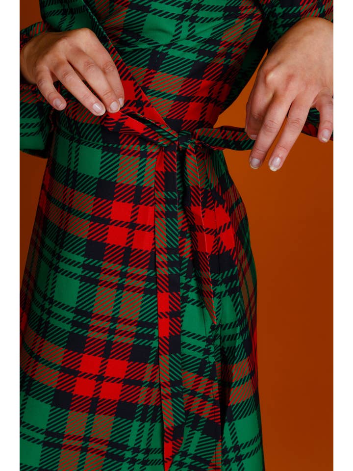 Shinesty, Inc - Wholesale Dress - Women's - Wrap Dress | The Lincoln Log Love Lady/Plaid Christmas