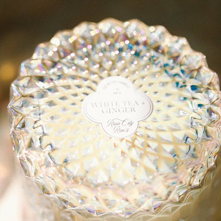 Rain City Rae's - Wholesale Jar/Filled Candle - Charred Honey + Vanilla 7 oz Wood Wick Vintage Glass Candle3