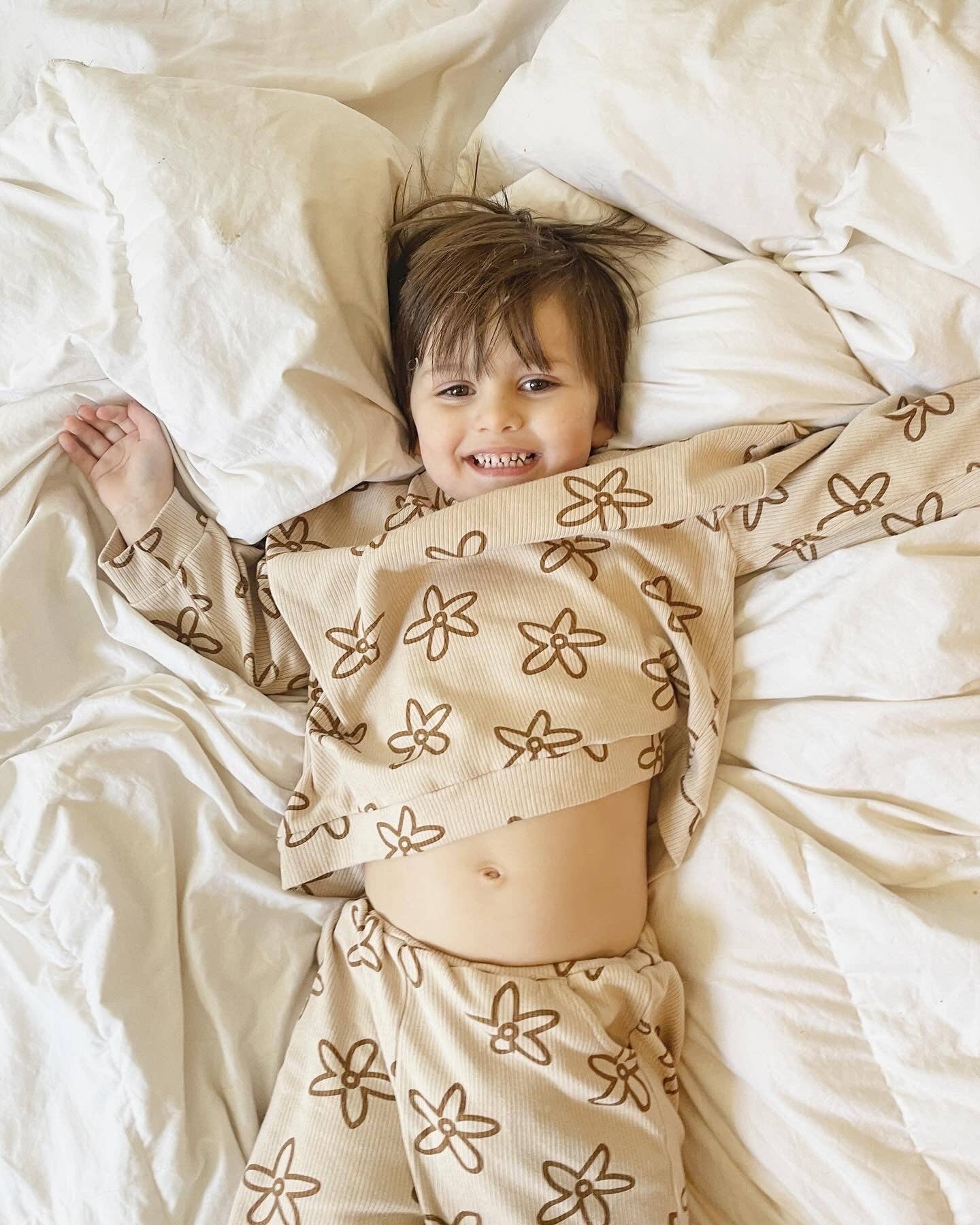 Good Morning Baby - Wholesale Top & Pant Set - Kids - MAPLE DAISY SET - BROWN0