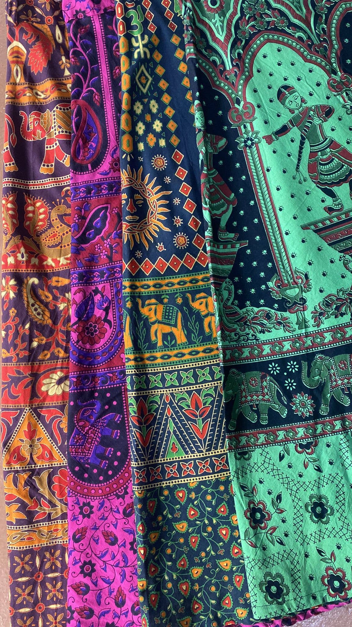 Katmandu Trading Co. - Venta al por mayor Falda - Mujer - Falda pareo de algodón estampado indio (varios diseños)2