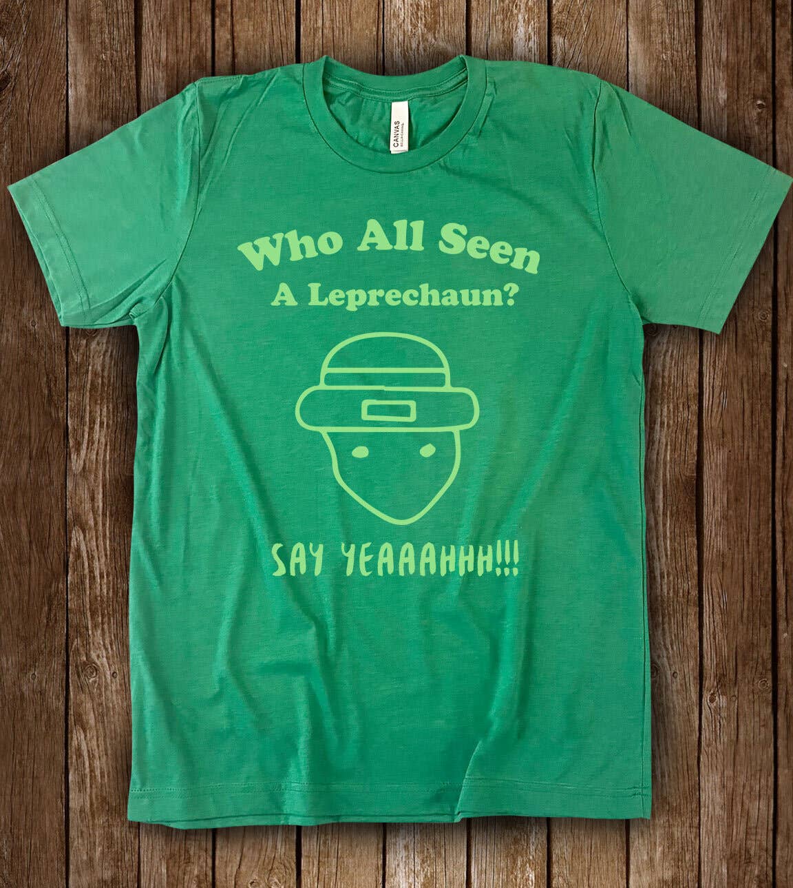 Verde brezo Divertida camiseta del Día de San Patricio con texto en inglés «¿Quién ha visto a un duende?» de venta al por mayor en Faire0