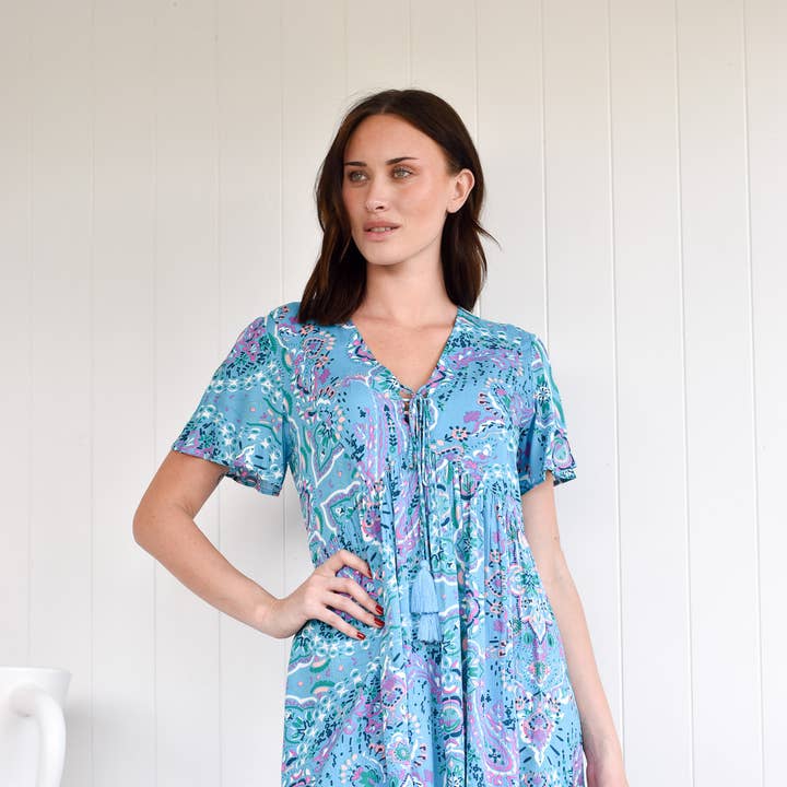 SP1027A HYACYNTH DRESS and other Purchase Wholesale grape hyacinth bulbs. Free Returns & Net 60 Terms on Faire trending on Faire.