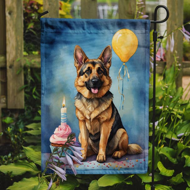 Drapeau de jardin Joyeux Anniversaire Berger Allemand DAC7951 pour la vente par Caroline's Treasures