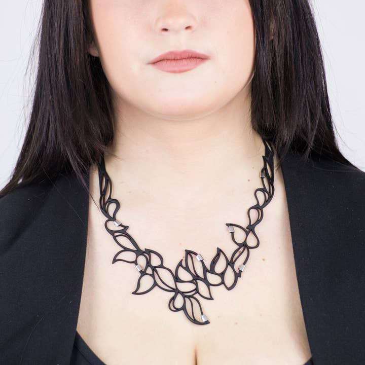 Batucada - Wholesale Choker/Collar - Shiny Drops Necklace1