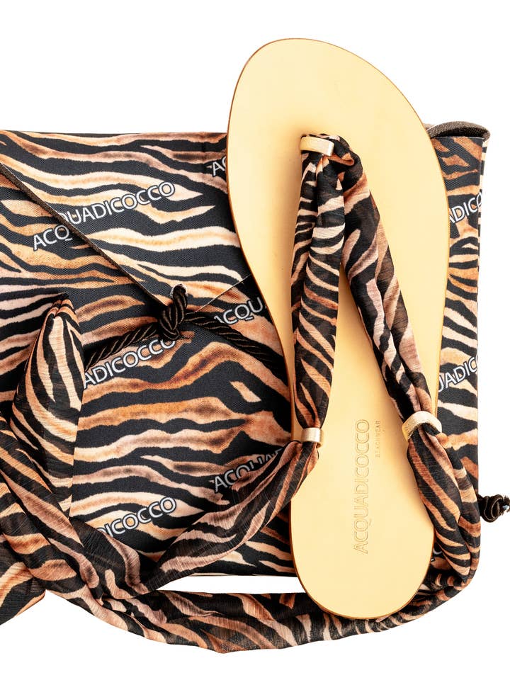 Slavensandaal van echt leer - Zebra voor wholesale door ACQUADICOCCO