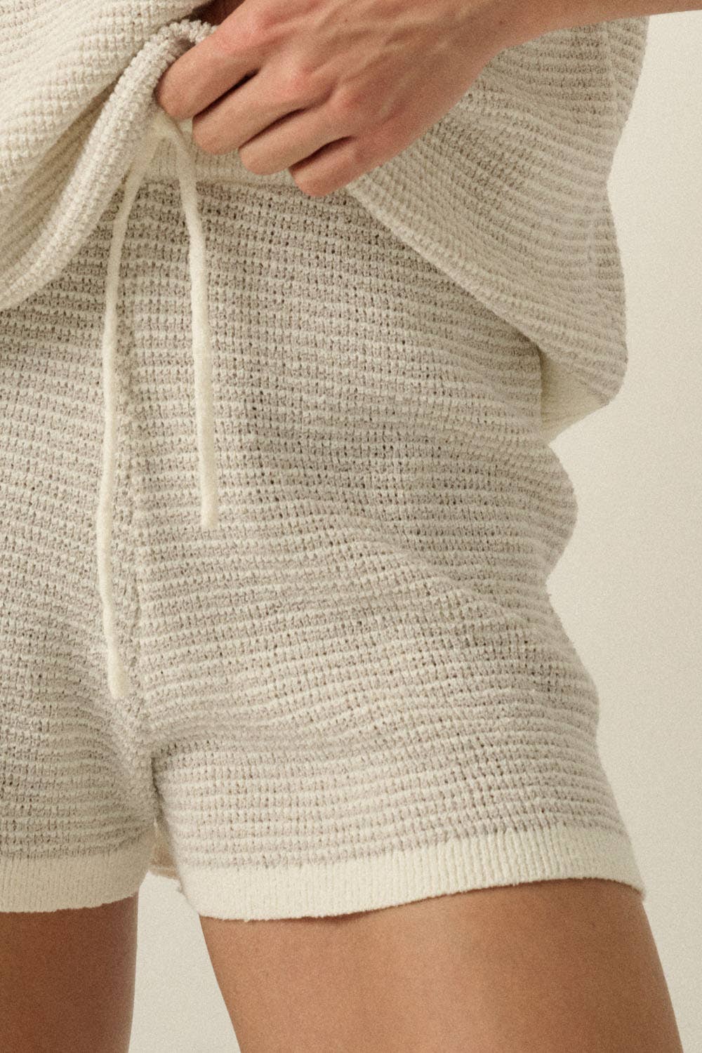 Promesa USA - Wholesale Shorts - Women's - Striped Knit Wide-Leg Drawstring Sweater Shorts38