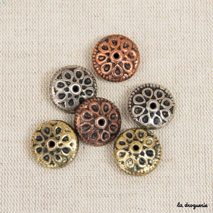LA DROGUERIE - Wholesale Beads - Tribal Pearl engraved flower washer2