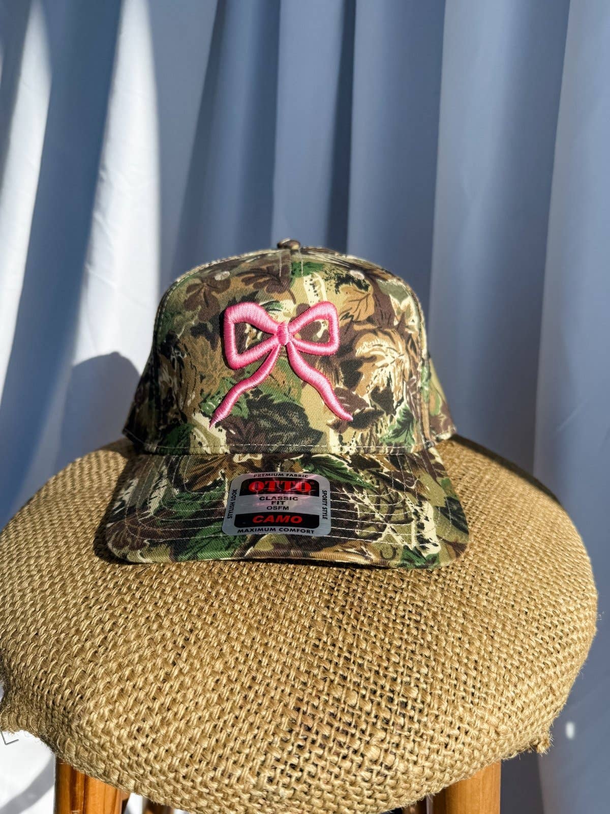Coco & Rho - Wholesale Trucker Hat - Women's - Bow Camo- Trucker Hat Pink0