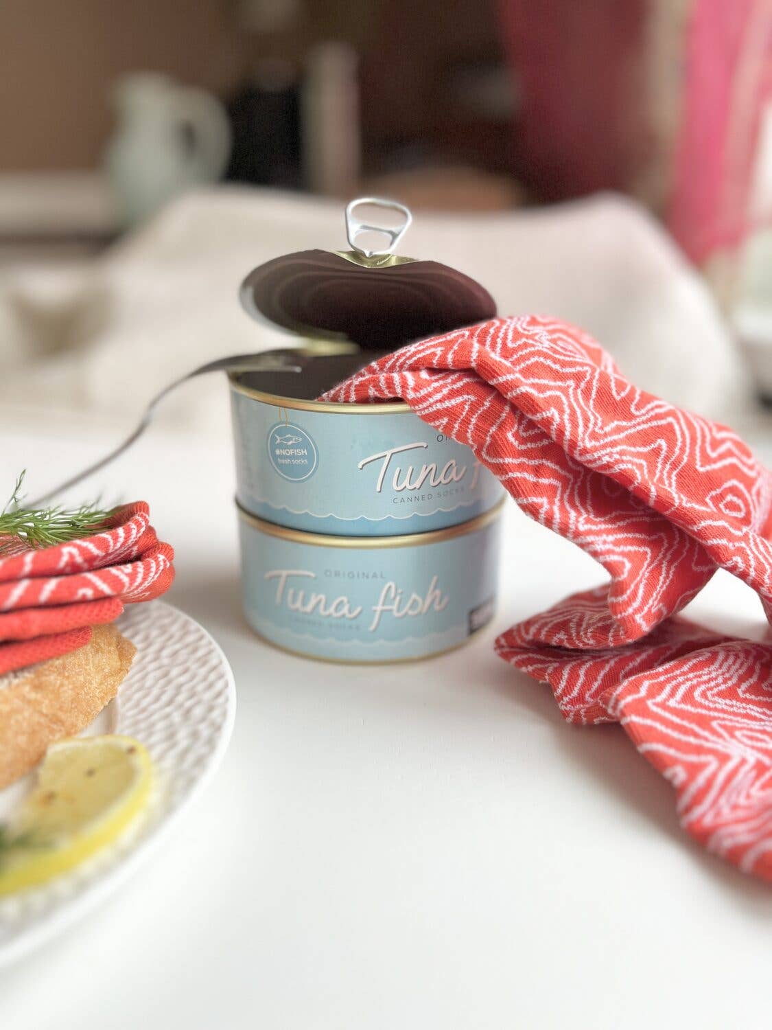 Red Tinned Fish Socks - Tuna (men size 40-46) for wholesale on Faire7