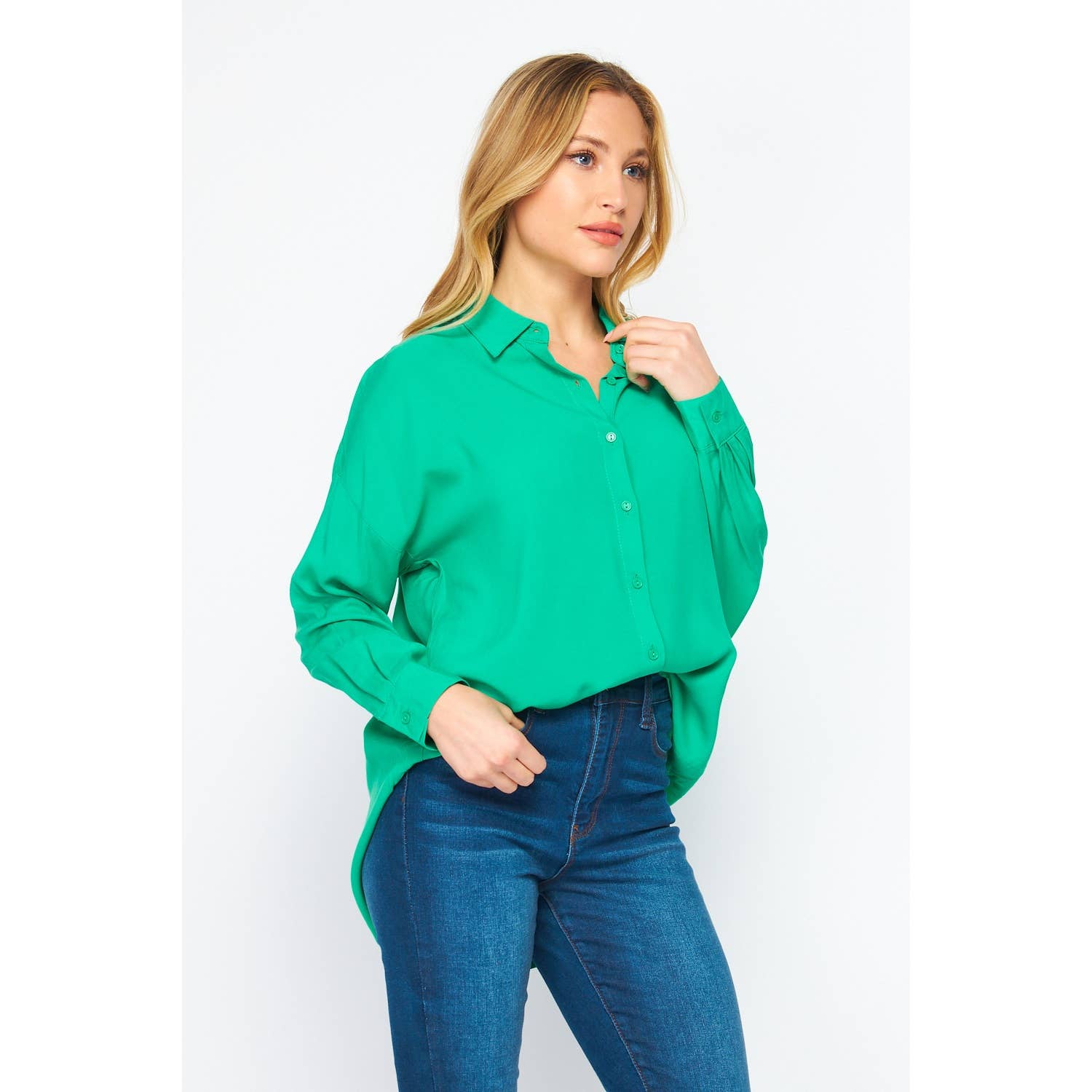 Timeless - Vente Chemise à col boutonné – femme - CHEMISE BOUTONNÉE SURDIMENSIONNÉE À MANCHES LONGUES10