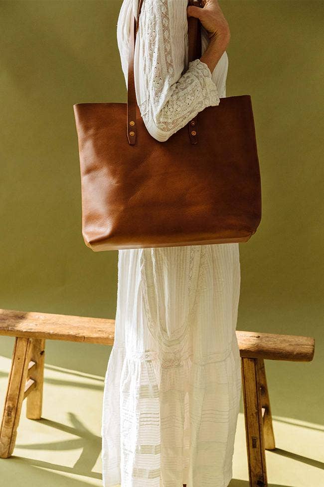 Tan Leather Simple Tote Bag for Women for wholesale on Faire3