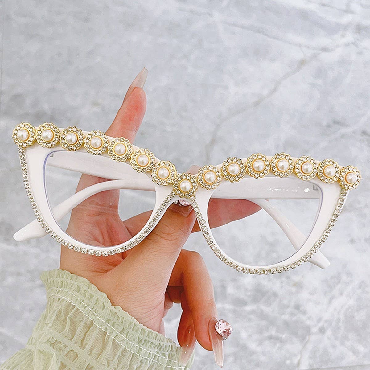 ACCITY - Wholesale Sunglasses - Women's - HANDMADE RHINESTONE PEARL RETRO CAT-EYE SUNGLASSES_CWASG026810