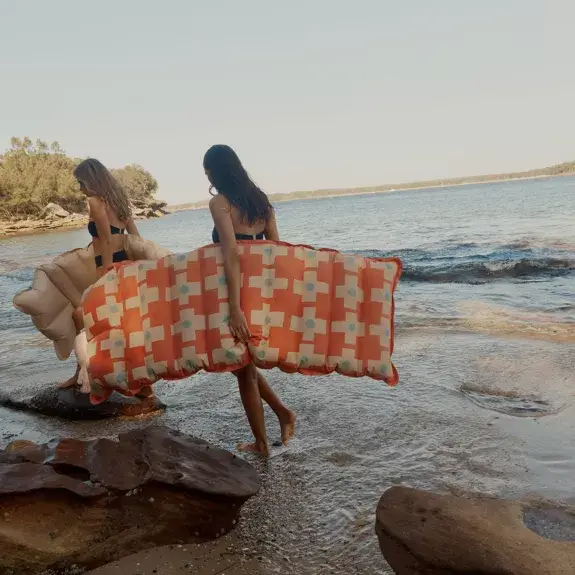 SUNNYLIFE - Vente Jeu gonflable - Matelas Gonflable "Nostalgique Royal Mansour"2