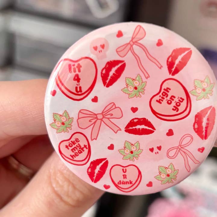 Stoney Kisses 1,75"-Button für den Großhandel von lilxbun