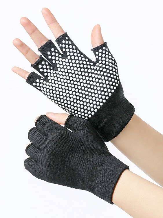 GANTS DE YOGA pour la vente par Lenawee Moda