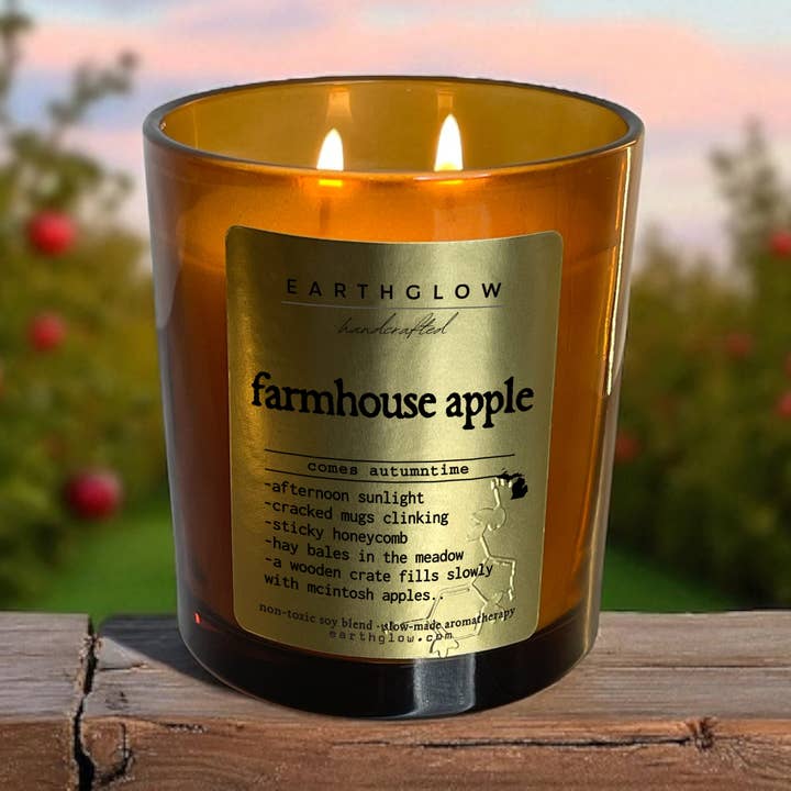 Farmhouse Apple | 10.75 oz Natural Soy Blend Candle for wholesale by Earthglow