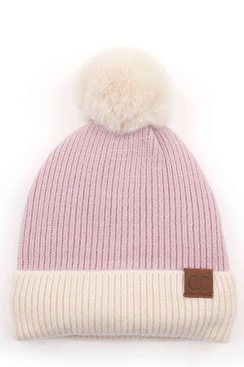 Hana – Engroshandel Beanie - Dame – C.C ensfarvet Pom Beanie med Beige manchet0
