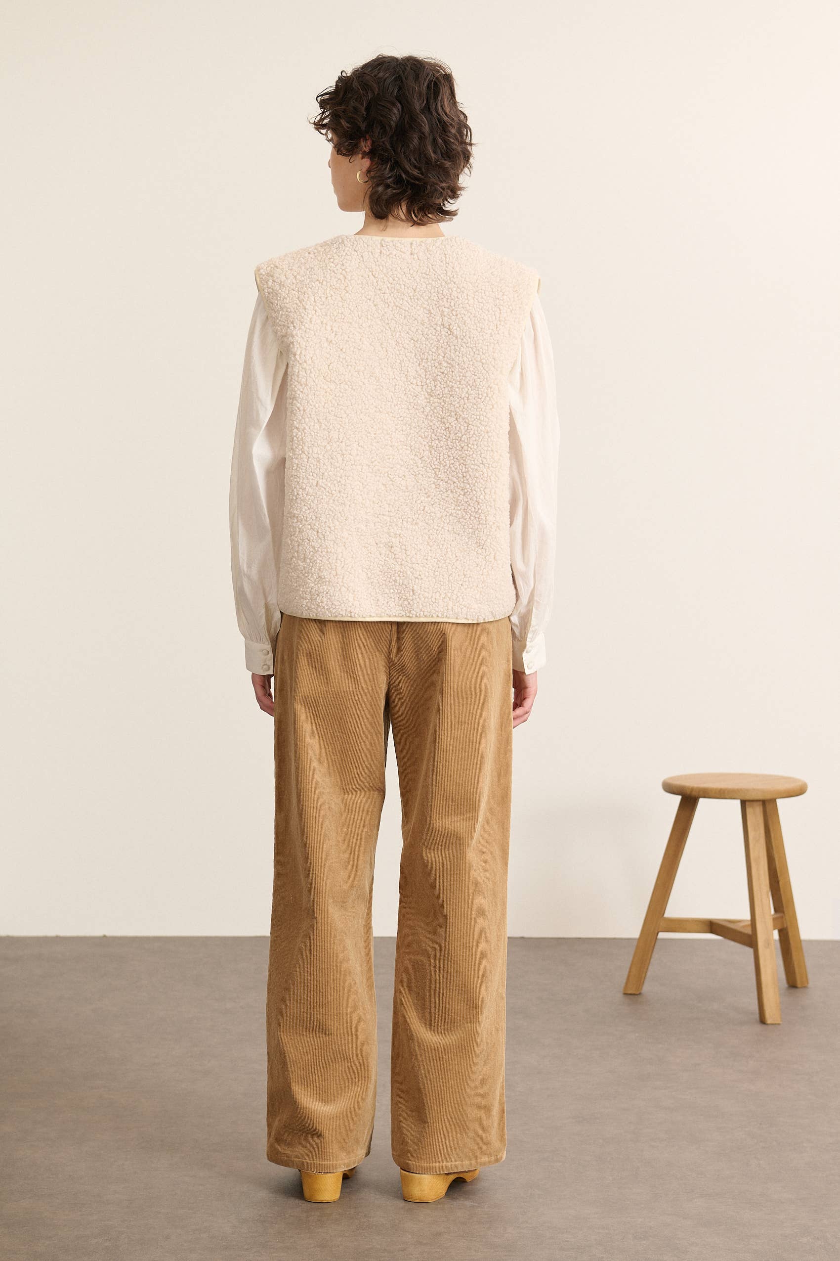 Garance Paris - Wholesale Outerwear Vest - Women's - Sleeveless jacket - POLA4