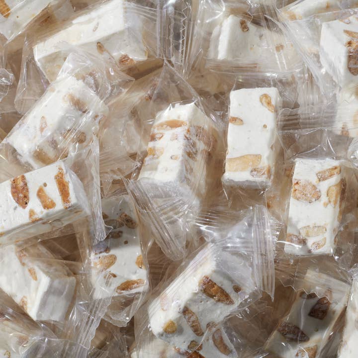 Nougat Diane De Poytiers - Wholesale Nougat - Nougat de Montélimar BIO film ANONYME 2.5 kg bag