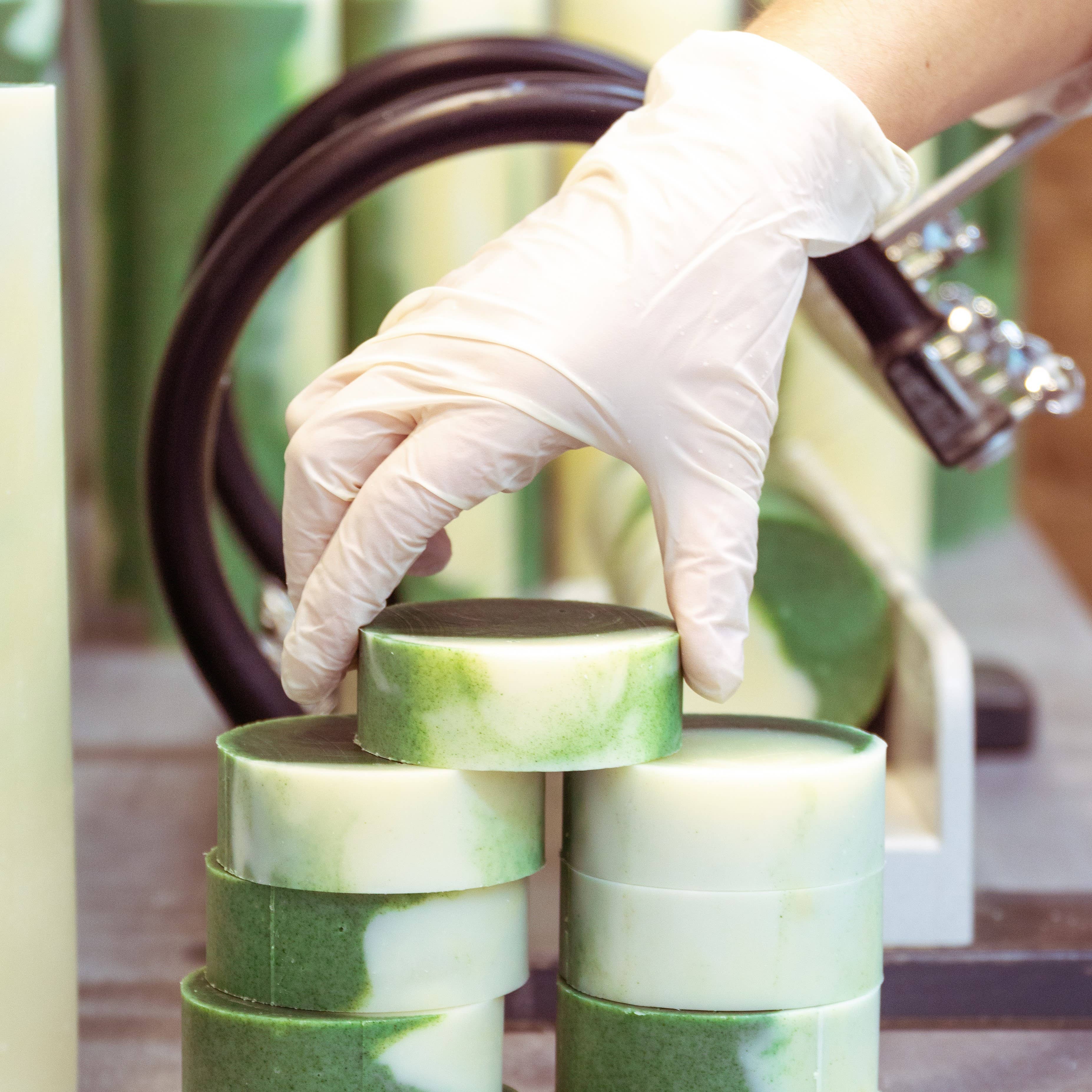 SILMACHY cosmetics - Wholesale Bar Soap - Lemongrass & Spirulina Hand & Body Soap – Refresh & Nourish4