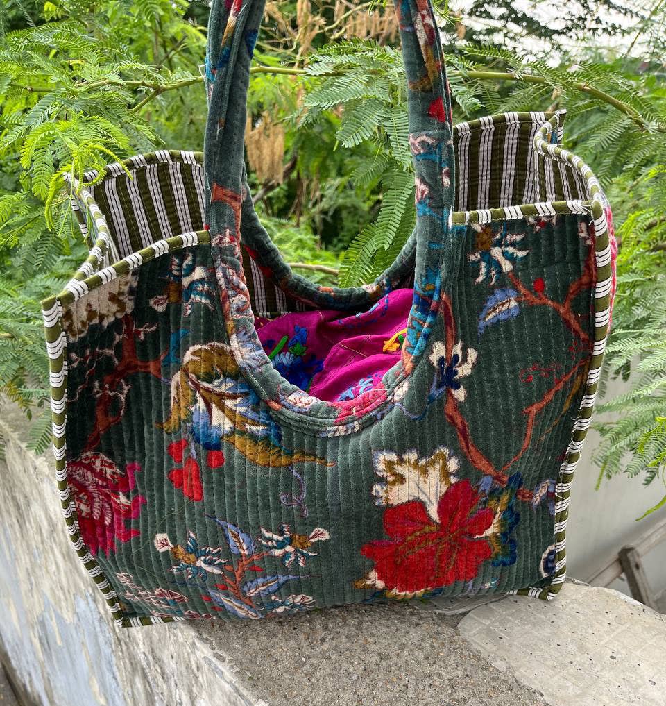 bhavnas boutique - Wholesale Tote Bag - Women's - Party Wear Floral Jaipuri Quilted Velvet Cotton Women Bags1