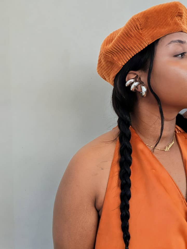 Orecchini a polsino spessi in argento per la vendita all'ingrosso da parte di Moon Goddess