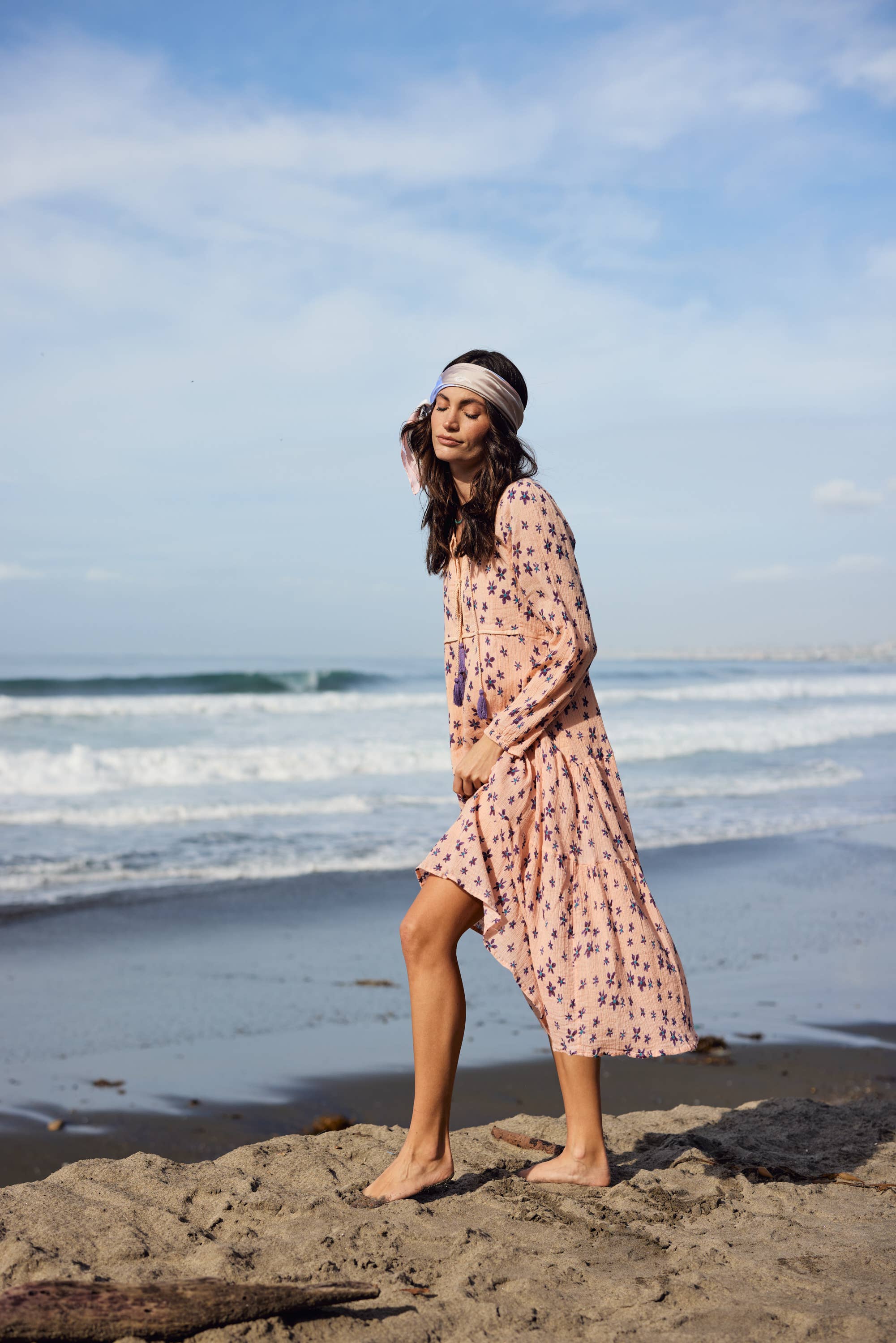 Blue Boheme – Engroshandel Kjole - Dame – Marisa midi-kjole med print i koralfarve0