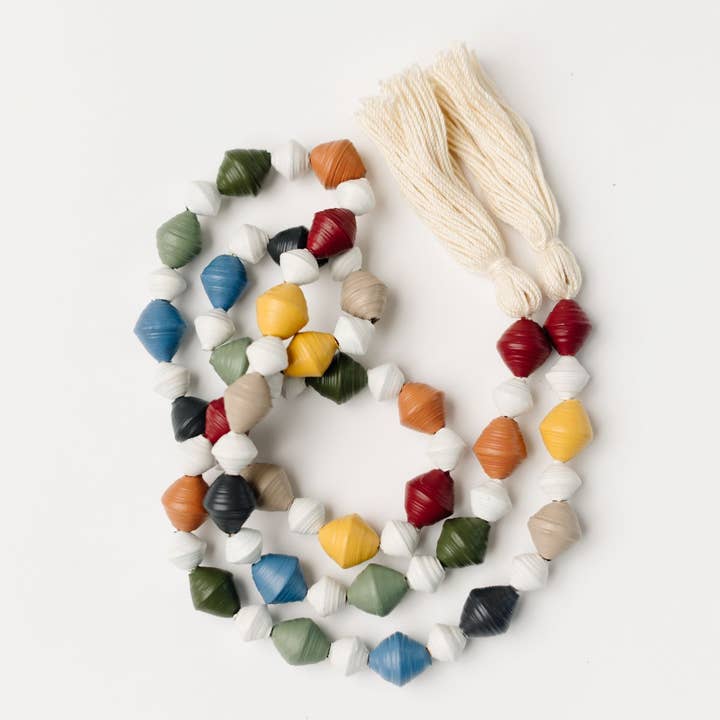 Vi Bella - Wholesale Bunting/Garland - Chunky Paper Bead Garland w/ Tassles