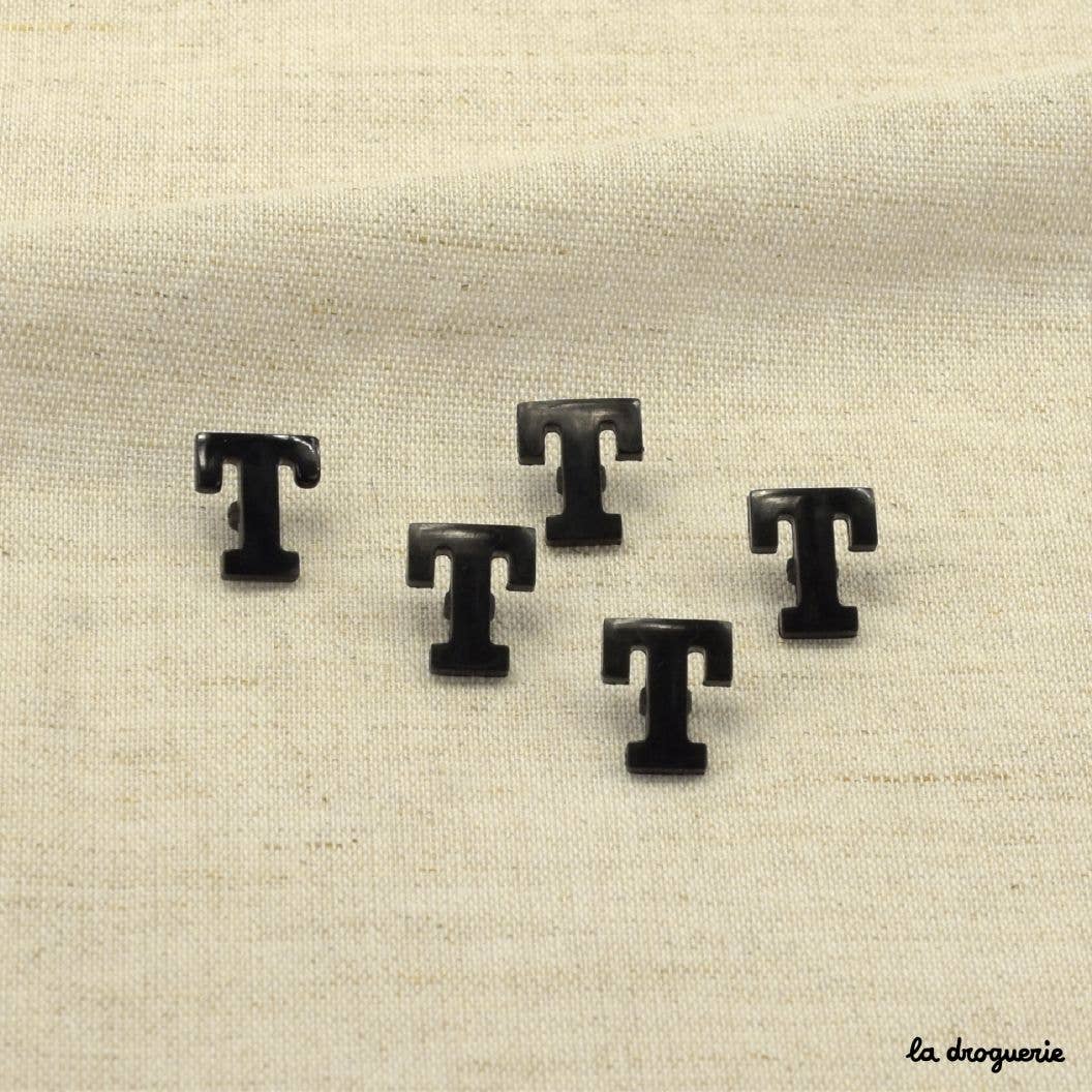 LA DROGUERIE - Wholesale Sewing Button/Snap - Alphabet Button 18 mm12