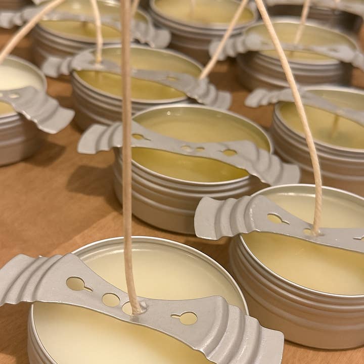 Candle Cabana - Wholesale Jar/Filled Candle - 2oz Unlabeled Silver Travel Tin Soy Candle-Bulk PrivateLabel1