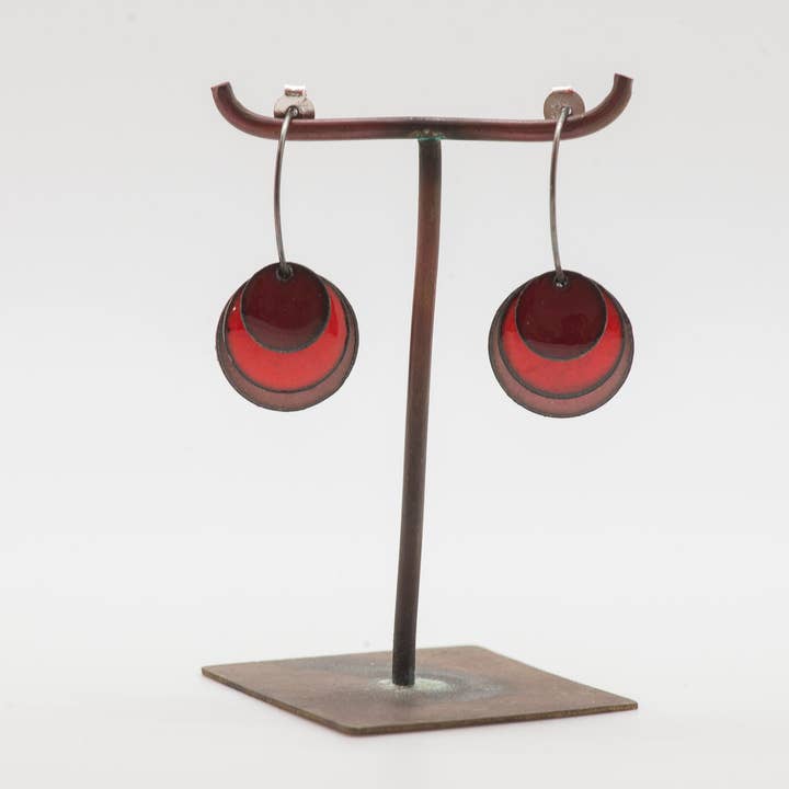 Boucle d'oreille Solero rouge pour la vente par ELZA PEREIRA