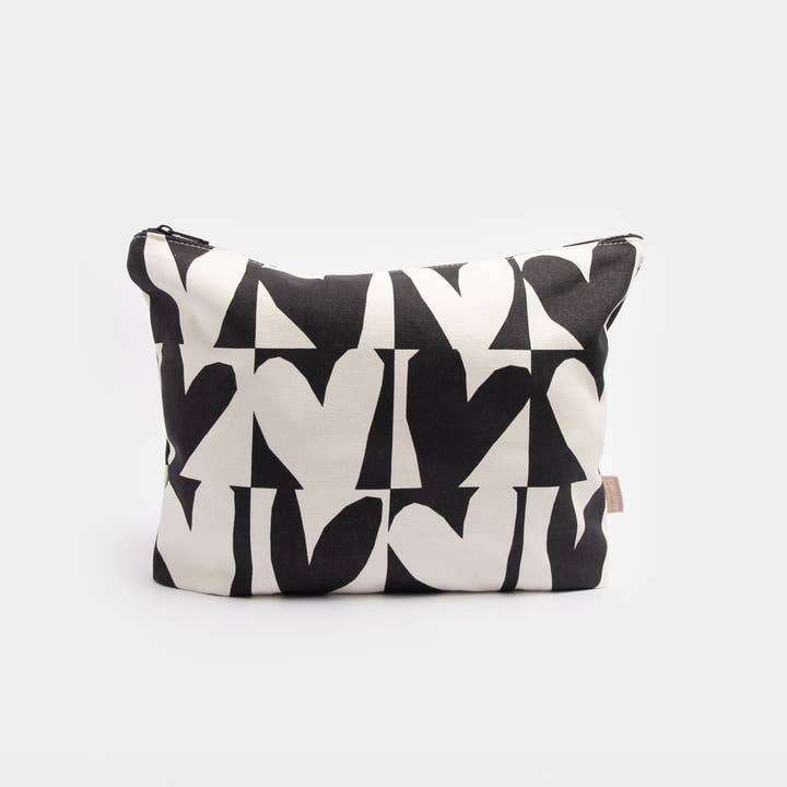 Caroline Gardner - Wholesale Makeup/Cosmetic Bag - Checkmate Hearts Set Of 2 Zip Pouches