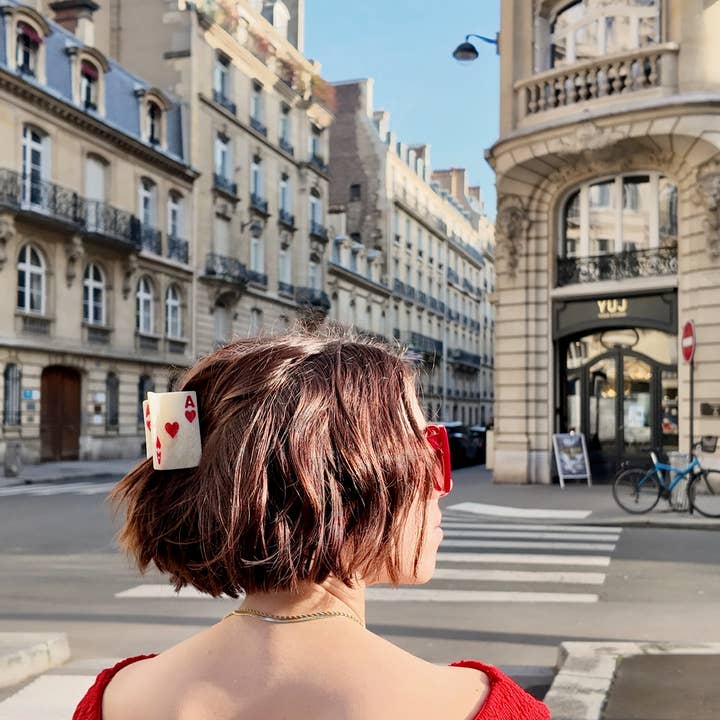 Solar Eclipse - Wholesale Hair Clip - Women's - Hand-painted Mini Ace of Heart Claw Hair Clip 1