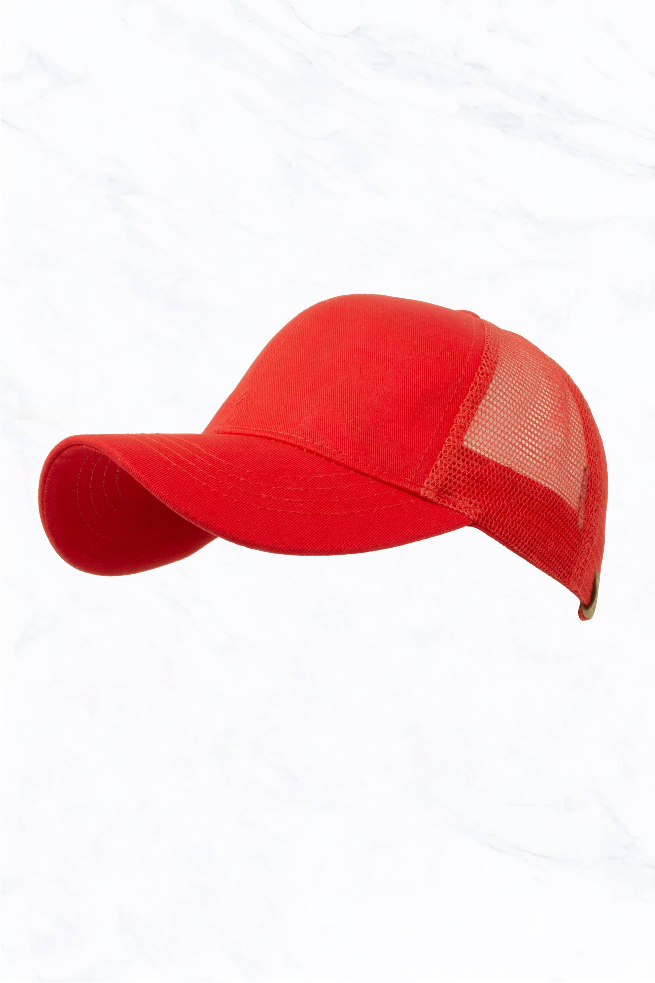 Suzie Q USA – wholesale Hästsvanskeps - Dam – Suzie Q USA CC-märke keps med hål för hästsvans och nät6