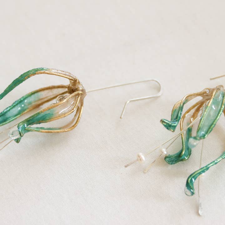 Verso - Wholesale Dangle Earrings - Lily Earrings, Sterling Silver, Large6