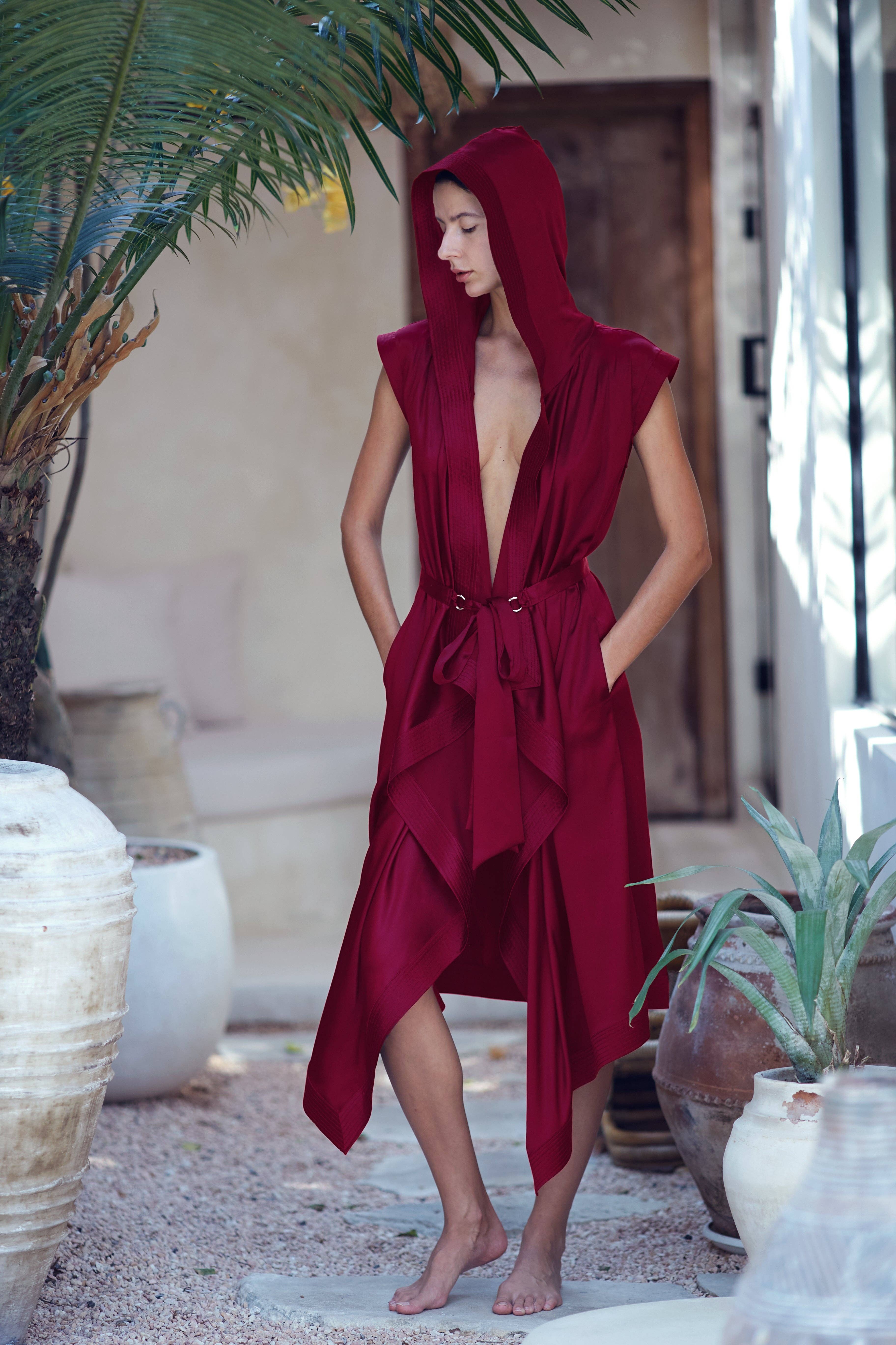 OBJECT & DAWN - Wholesale Robe - Women's - Tamoe Silk Top Stitched Hooded Robe - 3 Color Variants7
