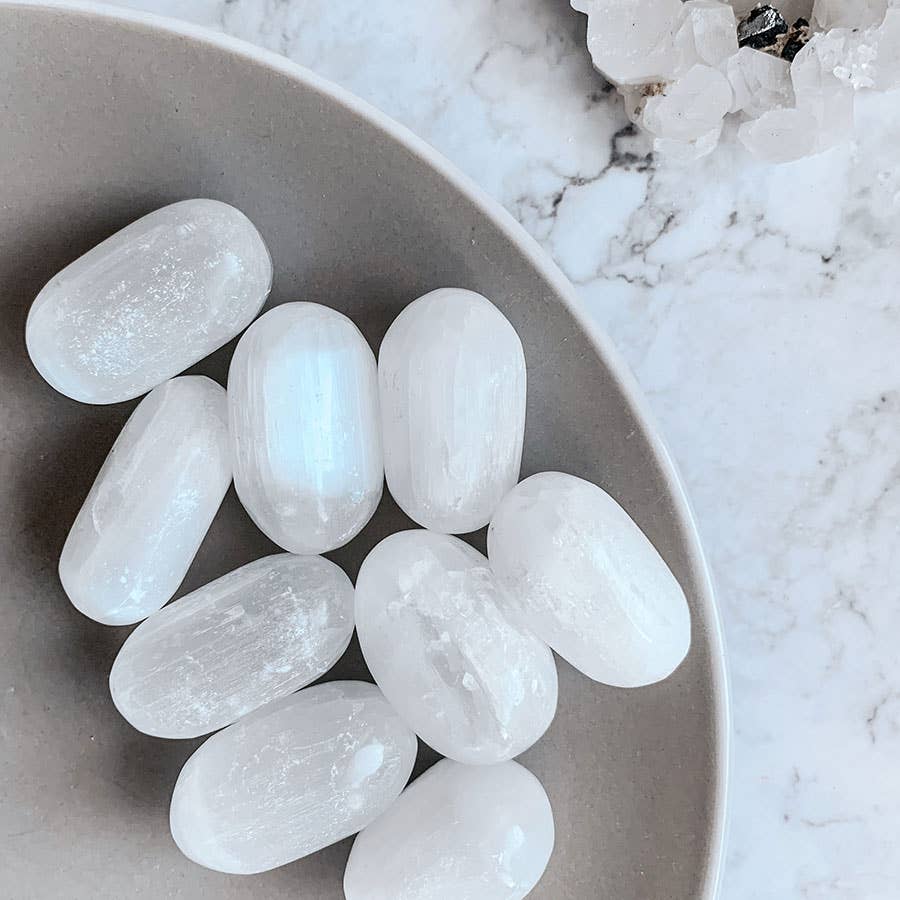 Surya Cristais - Wholesale Spiritual Stone/Crystal - Tumbled selenite0