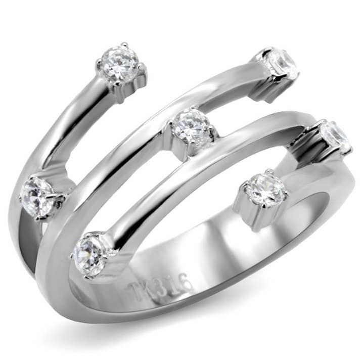 TK173 - Bague en acier inoxydable hautement poli (sans placage) avec cristal de qualité supérieure en transparent pour la vente par Alamode