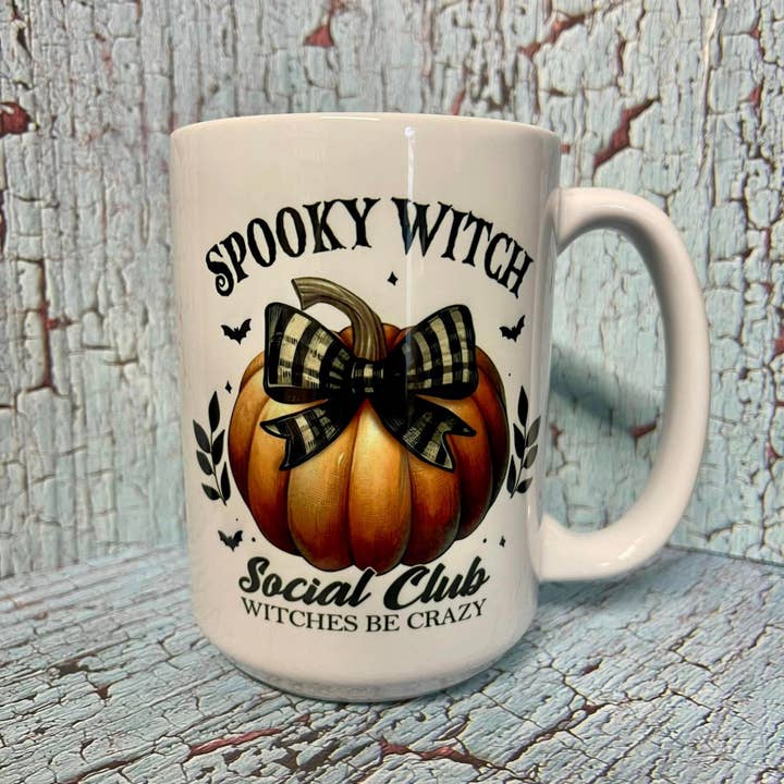 Tasse à café Spooky Witch Social Club Halloween 15 oz pour la vente par Prairie Chicken Sticker Shop & Gifts