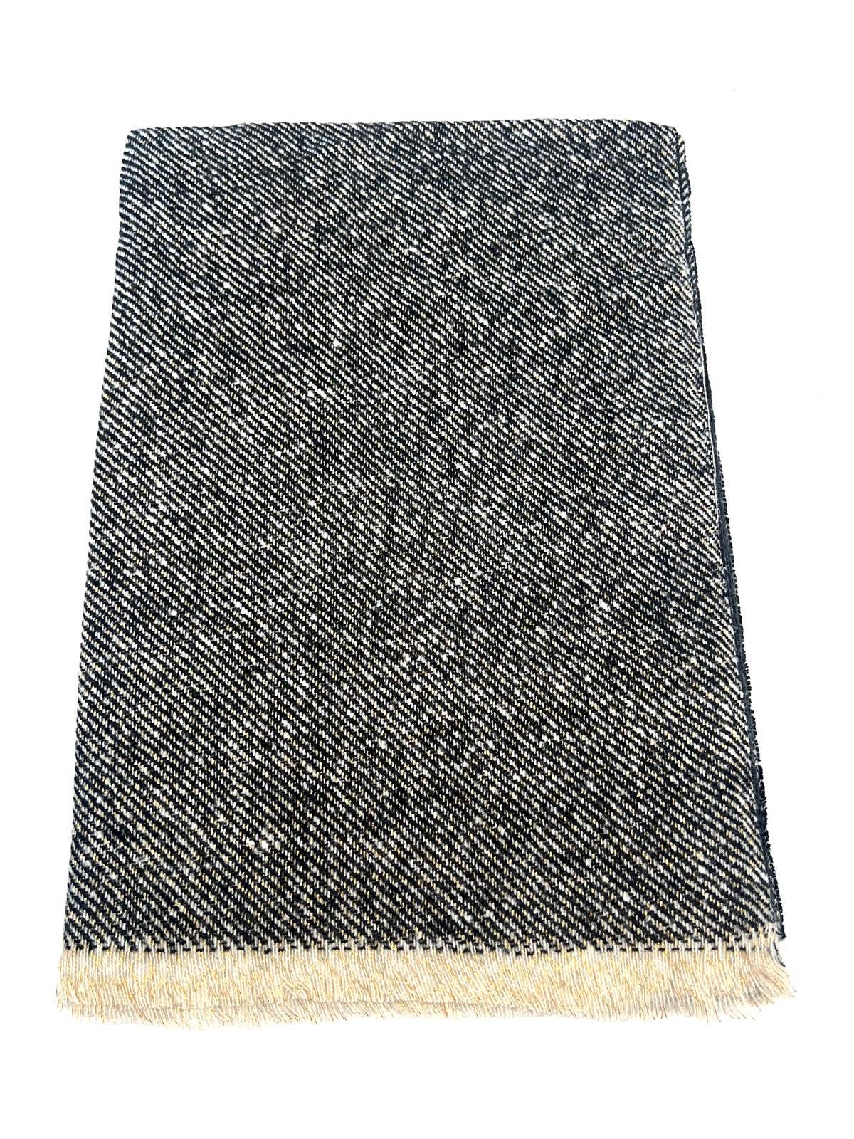 LINETA - Wholesale Scarf - Women's - HH-335 Plain scarf with lurex24