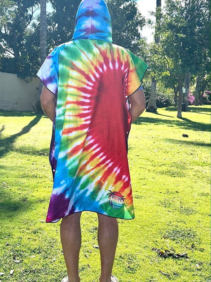 Tye Dye Mikrofiber Poncho för wholesale av Upcountry Aloha