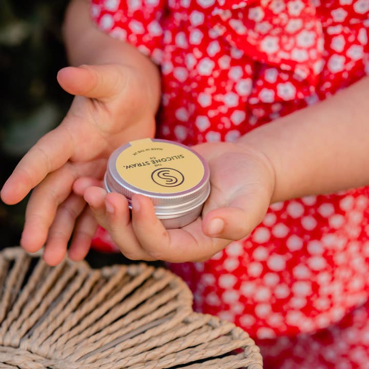 The Silicone Straw Company - Wholesale Drinking Straw - Silicone Straw in a Travel Tin - BEST SELLER12