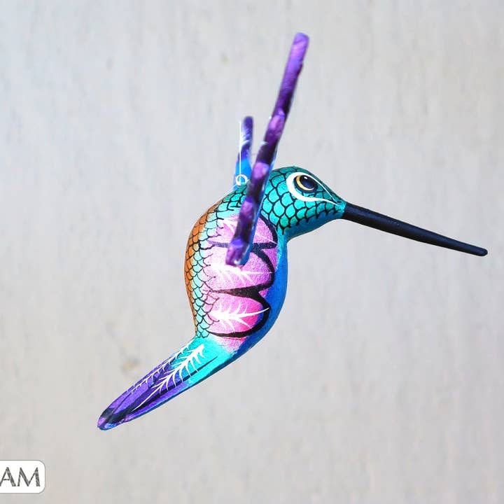 Balam Arts - Wholesale Sculpture - Hummingbird Alebrije - Assorted Wood Carved Hummingbirds
