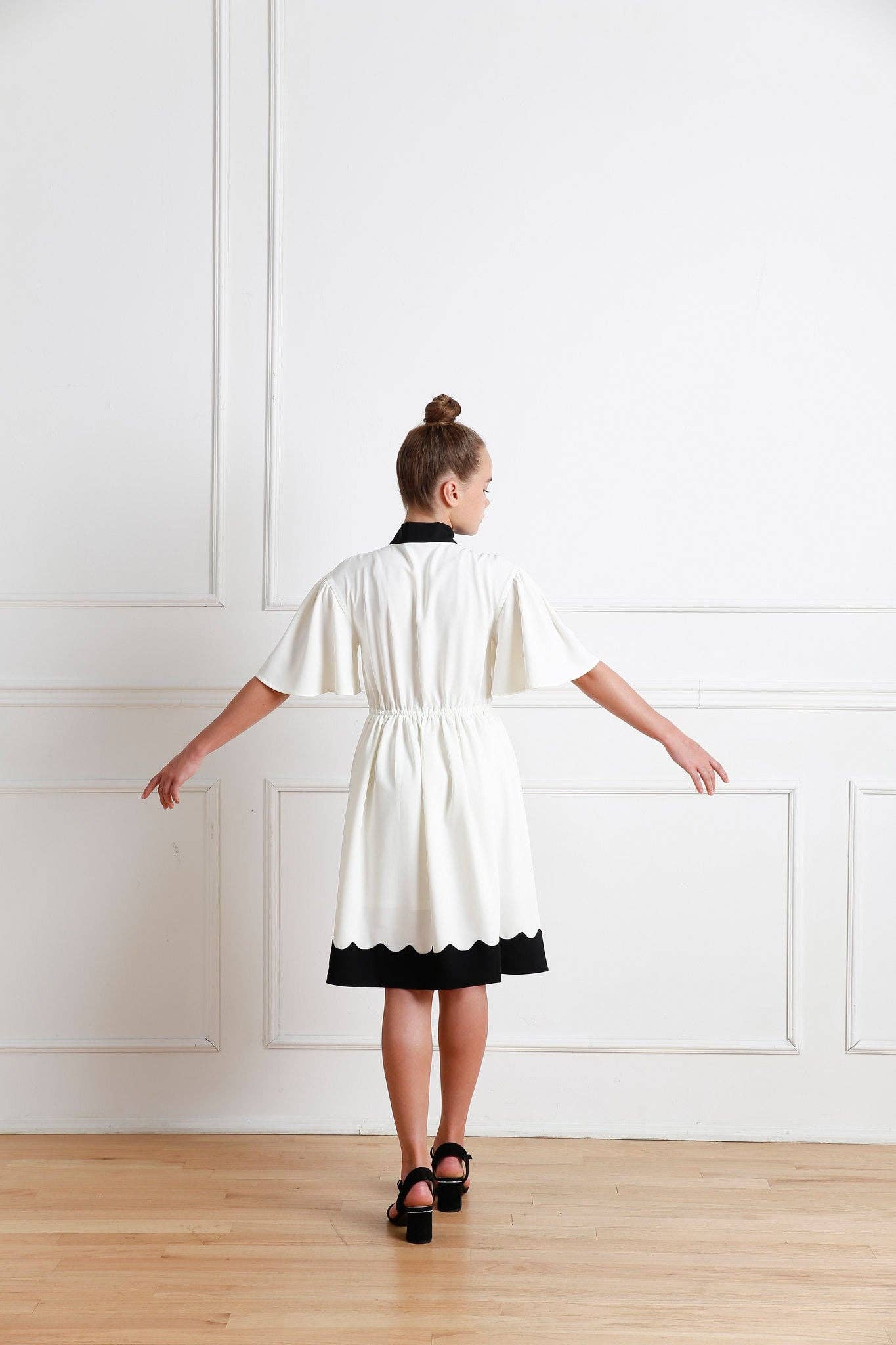 Aisabobo - Wholesale Dress - Kids - Eve dress (black)5