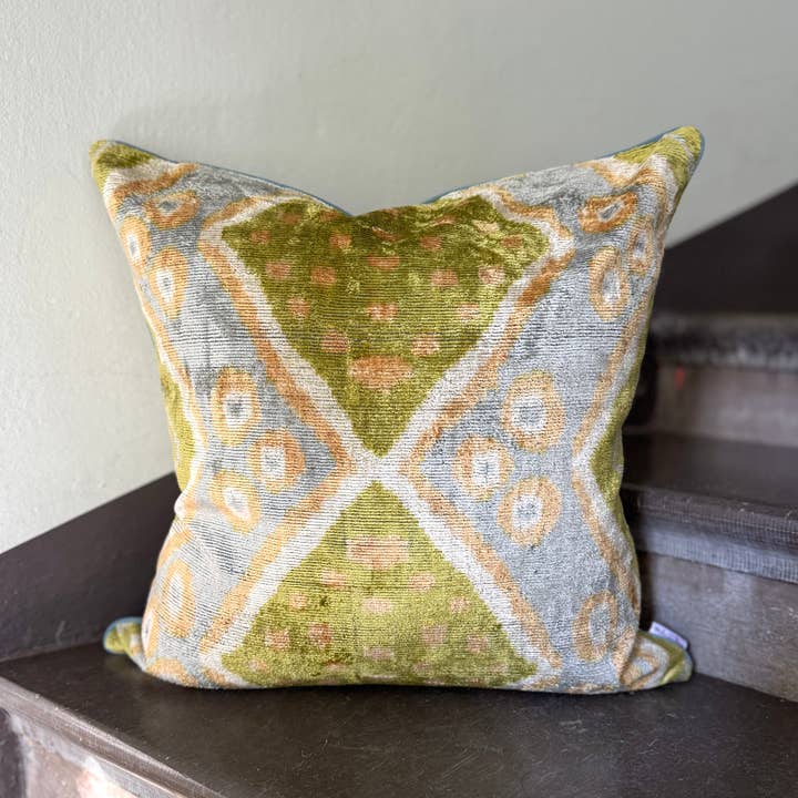 Mila∞Miro by Emelie - Wholesale Throw/Decorative Pillow - Velvet Ikat Cushion Roots | Velvet Ikat Pillow Cover